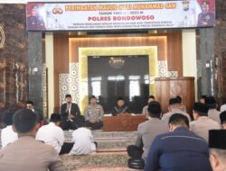 Polres Bondowoso Peringati Maulid Nabi Dengan Barbagi Dengan Anak Yatim Piatu