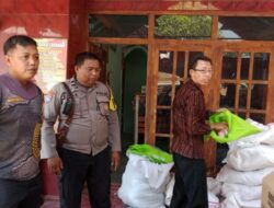 Polsek Cermee Ciptakan Kamtibmas yang Aman, Lakukan Monitoring Penyaluran Bantuan Pangan Stunting
