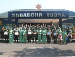 Tradisi Pelepasan Prajurit Terbaik Yonif 514/SY