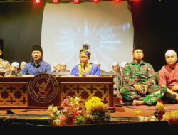 Kapolsek Beserta Danramil Grujugan Hadiri HUT Aliansi Jurnalis Bondowoso Yang Ke – 2 Di Lapangan Taman Bondowoso