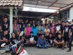 Grebek Desa Tamanan, Mobrig37 Bondowoso Berikan Beras Kepada Janda Dan Dhuafa