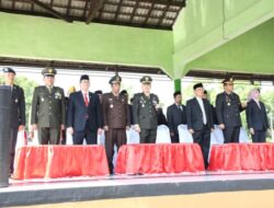 Peringati Hari Pahlawan, Kodim 0822 Ikuti Upacara di Pemda Kab. Bondowoso