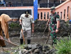Antisipasi Bencana Banjir, Dandim 0822 Bondowoso Pimpin Karya Bakti TNI