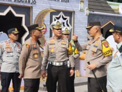 Kapolda Jatim Cek Kesiapan Pelayanan Mudik di Terminal Purabaya