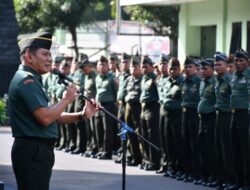 Kasdim 0822 Bondowoso Pimpin Apel Pengecekan Kembali Cuti Lebaran Idul Fitri 1445 H