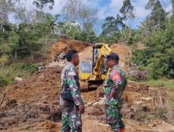 Semangat gotong royong Masyarakat di TMMD Kodim 0422/Lampung Barat.