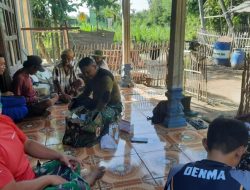 Saling Lempar Lelucon Satgas TMMD 120 Situbondo Dibikin Ngakak Warga