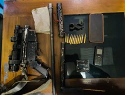Polres Situbondo Ringkus Pemuda Bawa Senpi Rakitan Jenis M-16