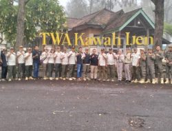 Satpol PP Bondowoso Gandeng Sat Pol PP Banyuwangi Lakukan Sosialisasi Pencegahan Rokok Ilegal