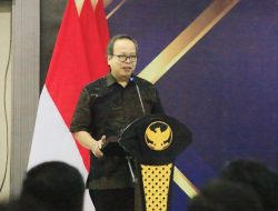 Kominfo Lumajang Gelar Bimtek ” JARKOM ” Tekankan Pentingnya Praktik Journalis Yang Mencerahkan