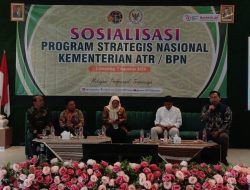 Qumi Husnuniyati Anggota DPR RI PKB Komisi 2 Asli Warga Lumajang Hadir Dalam Sosialisasi PTSL