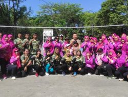 Dandim 0822 Bondowoso Berikan Semangat Pemain Voli Putra Putri Menyambut HUT RI ke-79