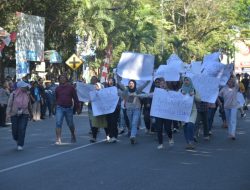 Jelang Pilkada Serentak Polres Bondowoso Menggelar Sispamkota