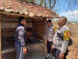 Gercep Polsek Klabang Tangani ODGJ yang Mengamuk di Rumah Warga di Desa Blimbing