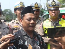 Ops Zebra Semeru 2024 Polisi Gelar Doa Bersama di Jalur Rawan Laka Lantas di Sidoarjo