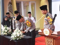 Kapolres Bondowoso Meresmikan Mushola Baitul Makmur yang Terletak di Polsek Pakem