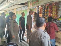 Cegah Peredaran Rokok Ilegal Satpol PP Bondowoso Laksanakan Opgab Dan Sosialisasi