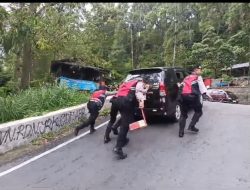 Tim Drogban Samapta Polres Magetan Siaga di Sarangan Dan Jalan Tanjakan