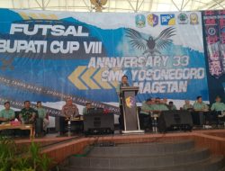 PJ Sekda Magetan membuka Turnamen futsal Bupati cup VIII di HUT SMK YOSONEGORO ke 33