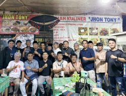HUT ke-42 Bambang Hartono Ketua FKWKP Gelar Buka Bersama di Hari ke Tiga Puasa Bersama Puluhan Anggotanya