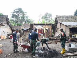 Babinsa Sertu Lukman Pimpin Percepatan Rutilahu Di Tmmd 123 Bondowoso