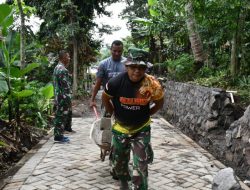 Pemasangan Paving TMMD 123 Capai 70 Persen, Danki Satgas Ajak Anggota