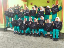 Sebanyak 603 Siswa SMP Negri 1 Sukorejo Pasuruan, Ikuti “Otting Class” Galeri Batik Lintang
