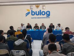 Komandan Kodim 0822 Dan Bulog Gelar Konferensi Pers Optimis Kejar Target Nasional Serapan Gabah
