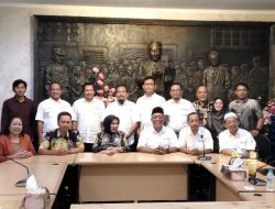 SMSI Jatim dan Rektor Unitomo Siap Berkolaborasi Kawal Eksistensi Media Online