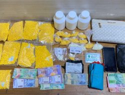 Satreskoba Situbondo Sita Dua Puluh Ribuan Pil Setan,Bb Dan Tersangka diamankan
