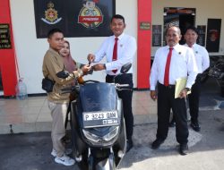 Polres Bondowoso Mengembalikan Sepeda Motor Yamaha NMAX Hasil Penggelapan Tanpa Biaya ke Warga Pujer