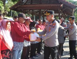Polresta Banyuwangi Salurkan 1.500 Paket Sembako Jelang Hari Bhayangkara ke-79