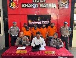 Polisi Ungkap Kasus Pemalsu SIM, Polisi Jelaskan Perbedaan SIM Palsu Dan Asli