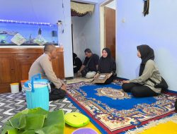 Kapolda Jatim Beri Santunan kepada Keluarga Anggota Polres Lumajang yang Meninggal Dunia