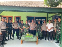 Sinergi TNI–Polri, Polsek Klabang  Polres Bondowoso, Datangi Koramil 015 Klabang Ucapkan HUT  TNI ke-80