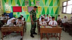 Babinsa Koramil 06/ Tamanan Bondowoso Kawal Paket MBG dari SPPG Wonosuko ke Sekolah, Ini Tujuannya