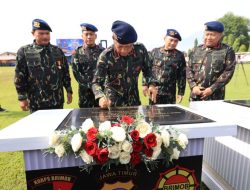 HUT ke-80 Korps Brimob Polri Kapolda Jatim Tegaskan Profesionalisme dan Humanisme