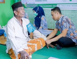 Air Mata di Balik Pengobatan Gratis: Aksi Kemanusiaan MWC NU Sukosari Menyentuh Hati Warga”