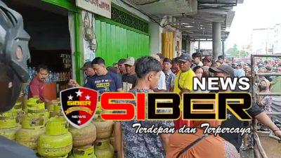 Antrean Panjang Di Pangkalan LPG 3 KG Membludak,SMSI Bondowoso Minta Pemerintah Turun Tangan