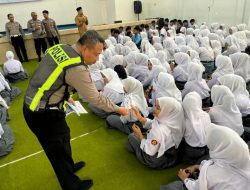 Polantas Menyapa Siswa SMKN 2 Bondowoso Dalam Operasi Keselamatan Semeru 2026
