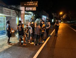 Jaga Kekhusyukan Ramadan, Sat Samapta Polres Bondowoso Gelar Patroli Sahur dan Sambang Masyarakat