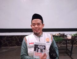 Buku bertajuk “Caping Senayan” Riyono Kupas Realita dan Dinamika Di dalam Gedung DPR RI
