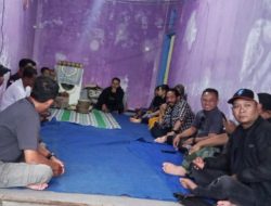 IWB Gelar Buka Bersama dan Bagi Parsel di Tegalsari, Perkuat Sinergi Lintas Elemen di Banyuwangi
