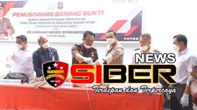 Sinergi Tiga Pilar Penegak Hukum, Polres Bondowoso Bersama Kejari Gelar Pemusnahan Barang Bukti Inkrah