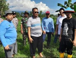 Ketua DPRD Magetan, Kang Suratno Turun Langsung ikut Gotong Royong Normalisasi Saluran drainase Libatkan Warga dan Aparat