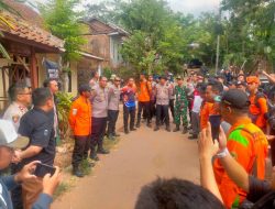 Respons Cepat Kapolres Bondowoso Dirikan Posko Darurat, Pencarian Pendaki Hilang Dipercepat