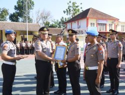 Kasi humas Polres Bondowoso Dapat Penghargaan Dari Kapolres,Ada Apa?