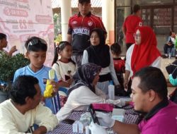 Semarak HUT RI Ke 81, Desa Kajar Tenggarang Gelar Jalan Jalan Sehat Dan Layanan Kesehatan Gratis