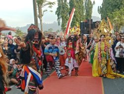 Pawai Budaya Tegalharjo Pecahkan Rekor Waktu? 16 Grup Tempuh 2 Km, Rampung Pukul 22.30 WIB