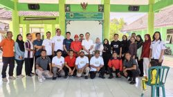 Suasana Hangat, Saat Camat Klabang Denni: Pimpin Pisah Kenang Yoyok Wahyudi, Dinas Boleh Berakhir, Persaudaraan Tetap Selawase